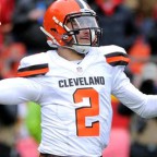 Manziel in trouble for ditching and playing blackjack